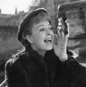 Giulietta Masina in Lo sceicco bianco di Federico Fellini, 1952. Foto di Osvaldo Civirani