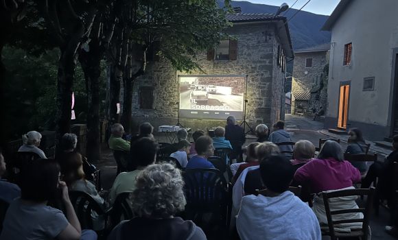 PORTIAMO IL CINEMA DOVE LE PERSONE SI INCONTRANO